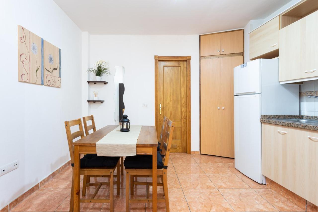 Apartamentos Ohana - Edificio Tonillo Лос Кристианос Екстериор снимка