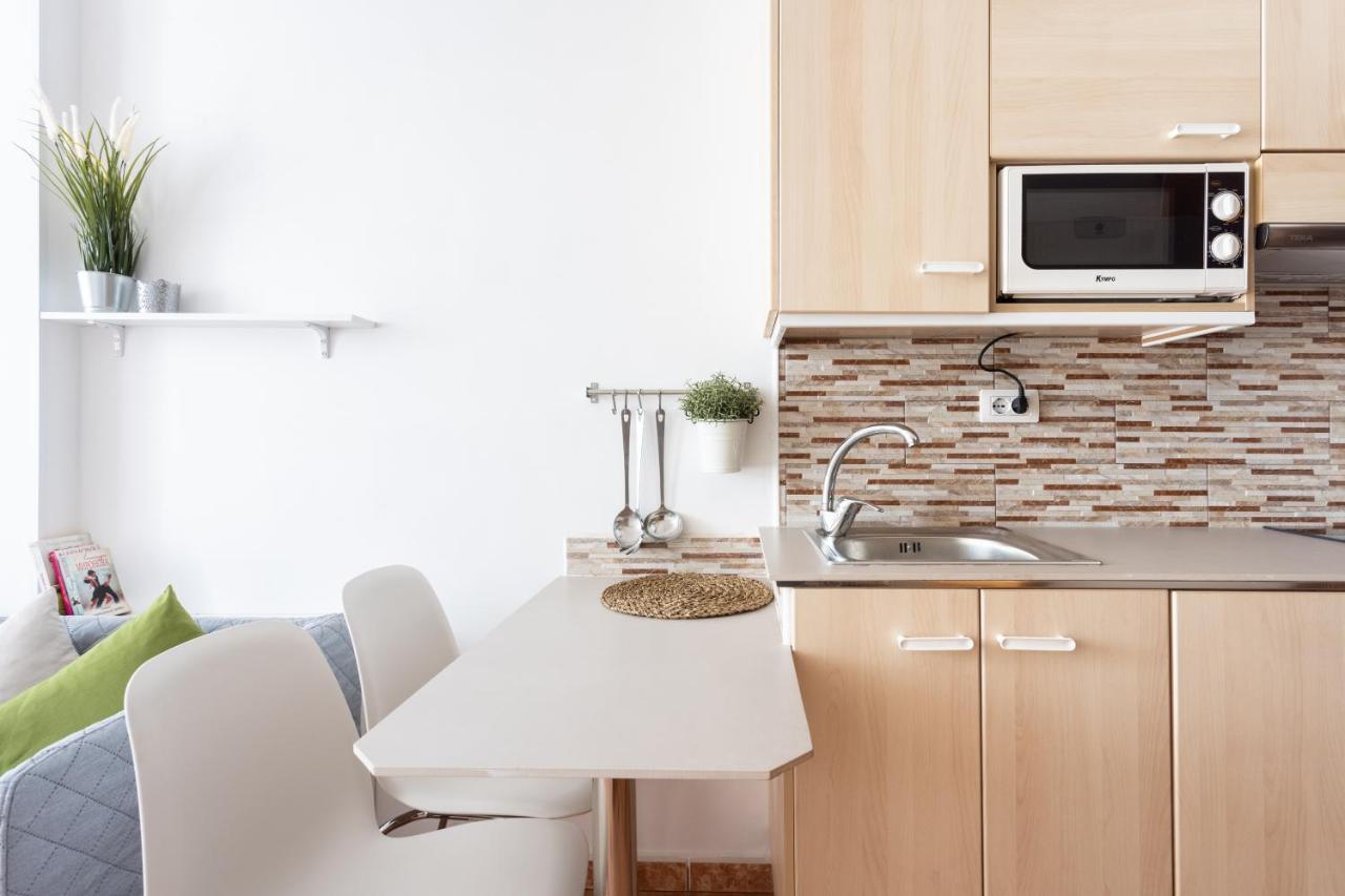 Apartamentos Ohana - Edificio Tonillo Лос Кристианос Екстериор снимка
