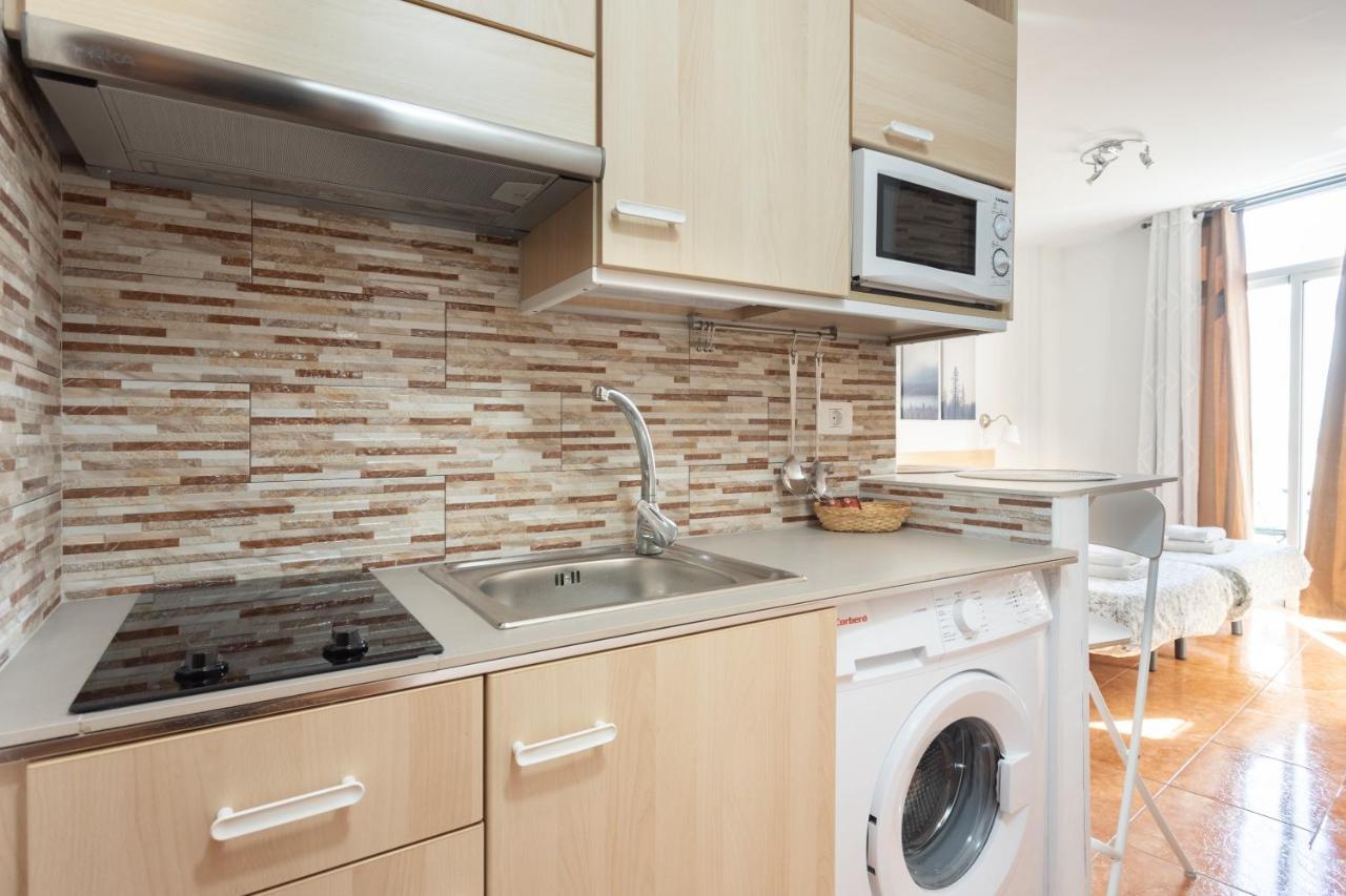 Apartamentos Ohana - Edificio Tonillo Лос Кристианос Екстериор снимка