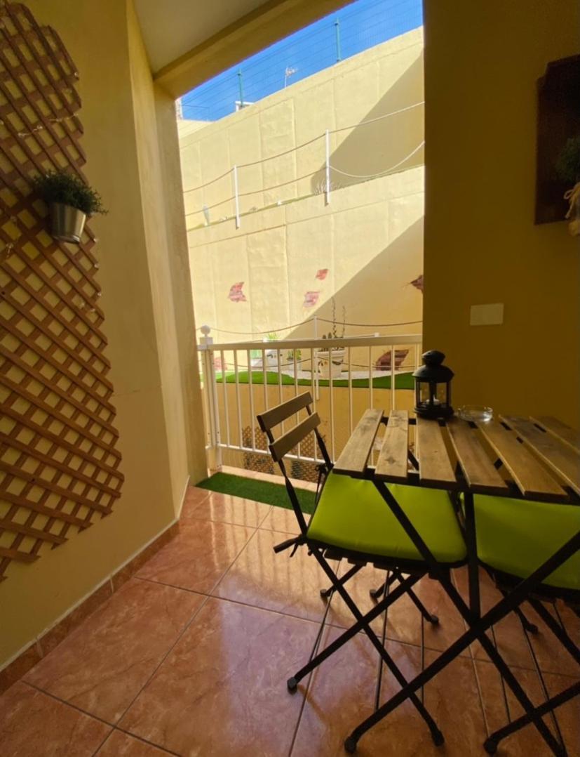 Apartamentos Ohana - Edificio Tonillo Лос Кристианос Стая снимка